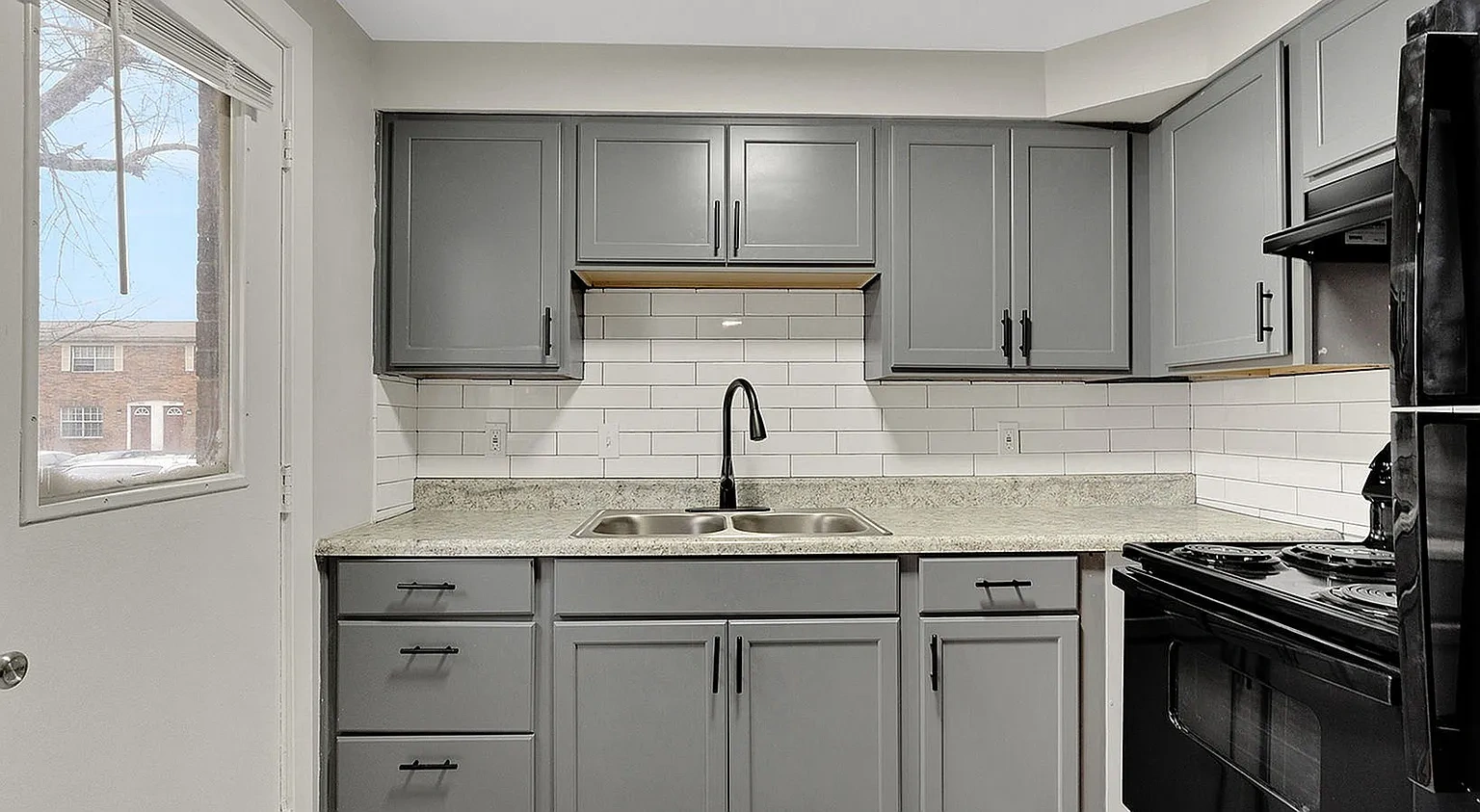 Napa Townhomes – photo 5