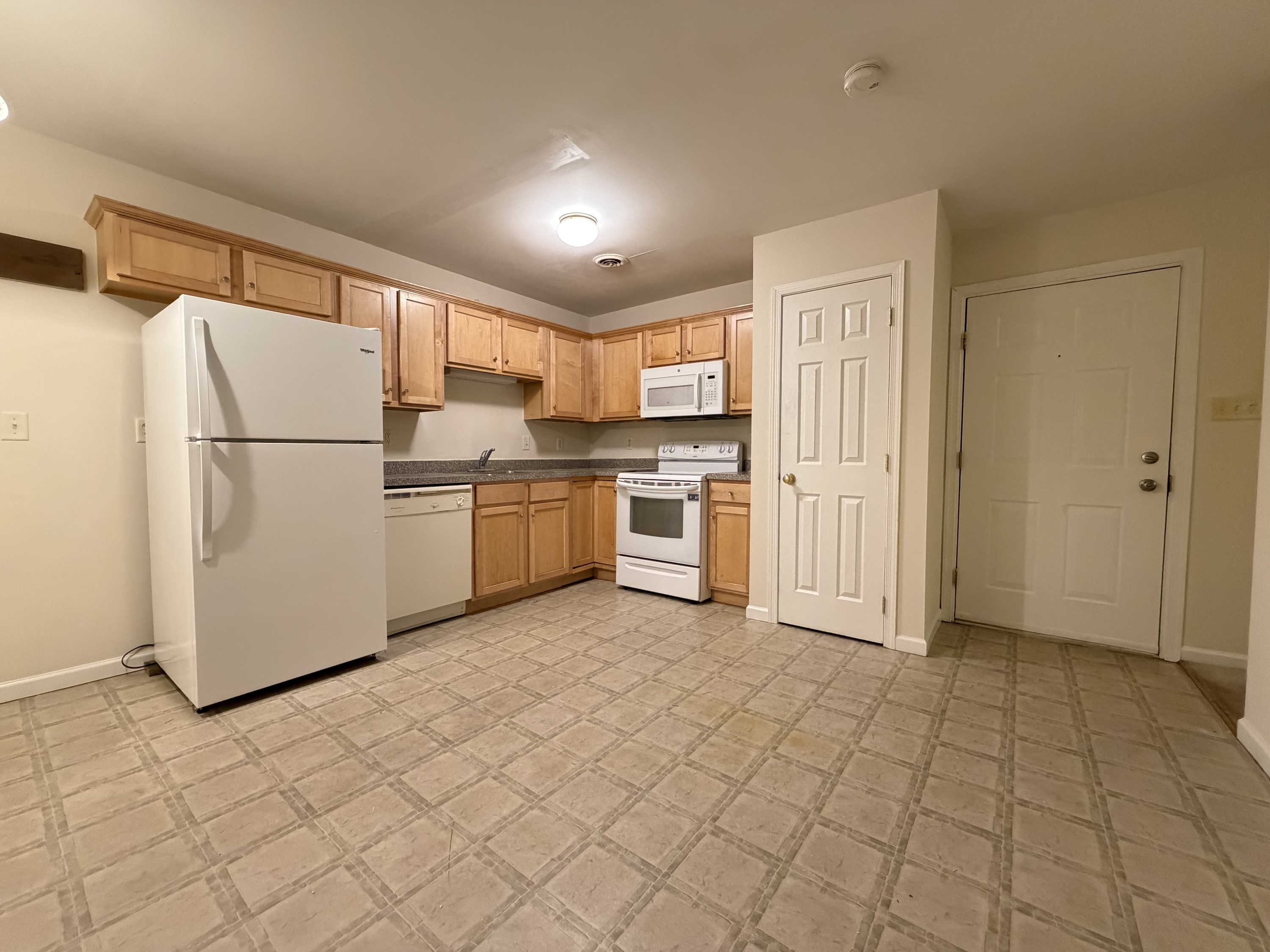 934 Rose St unit 302 – photo 2