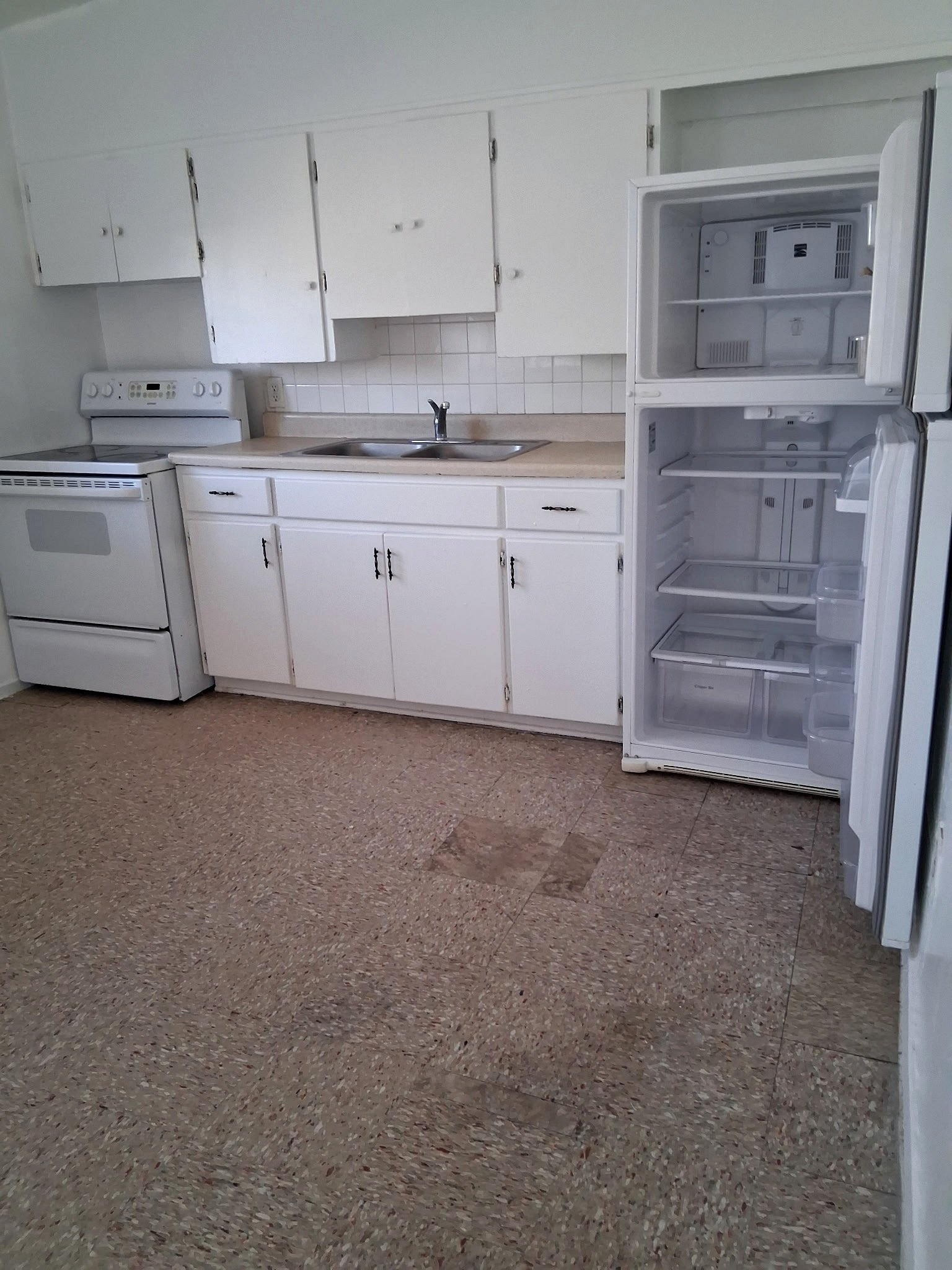 4429 Moonlight Ave unit 12 – photo 2