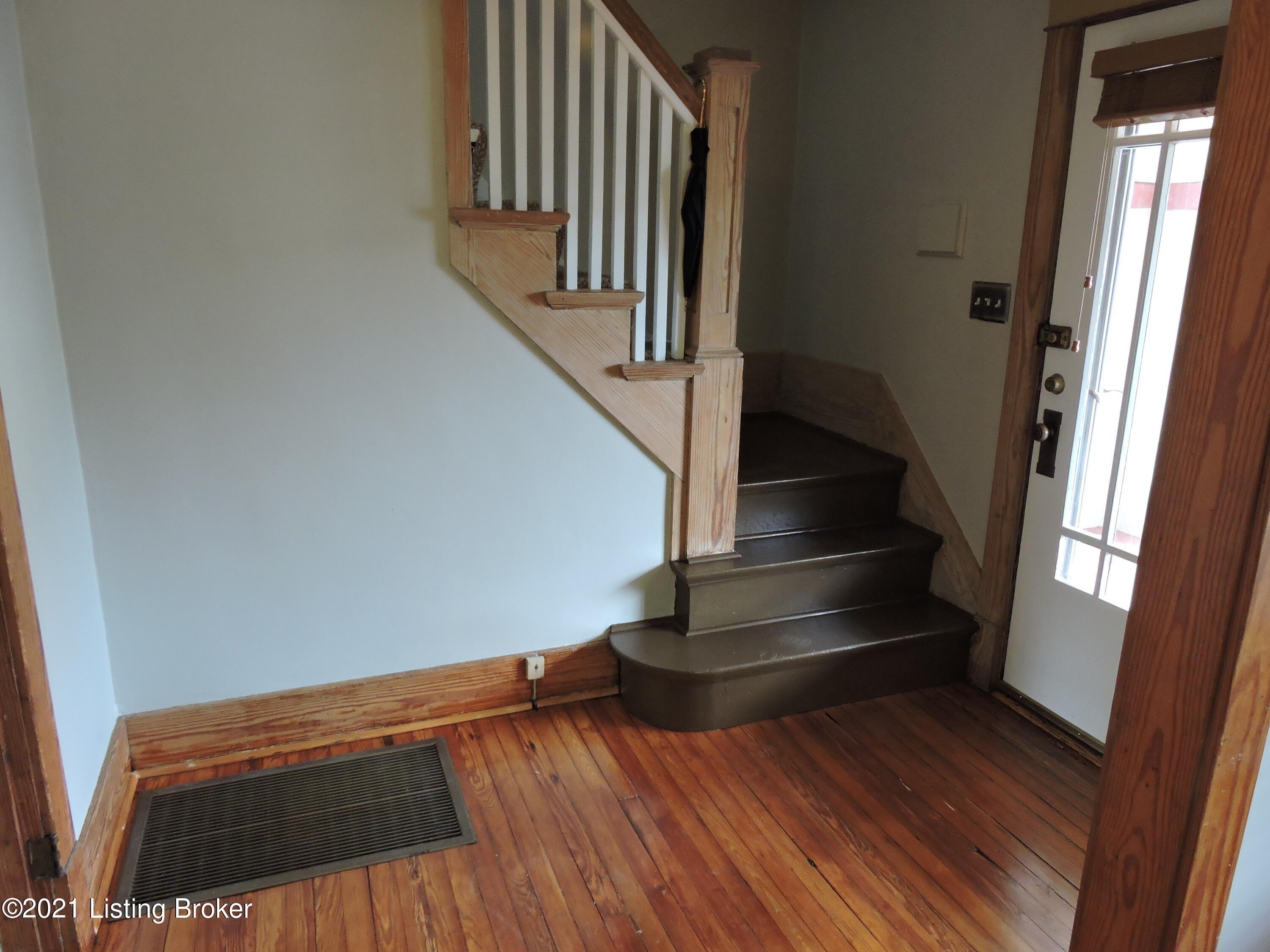 670 N Barbee Way – photo 3
