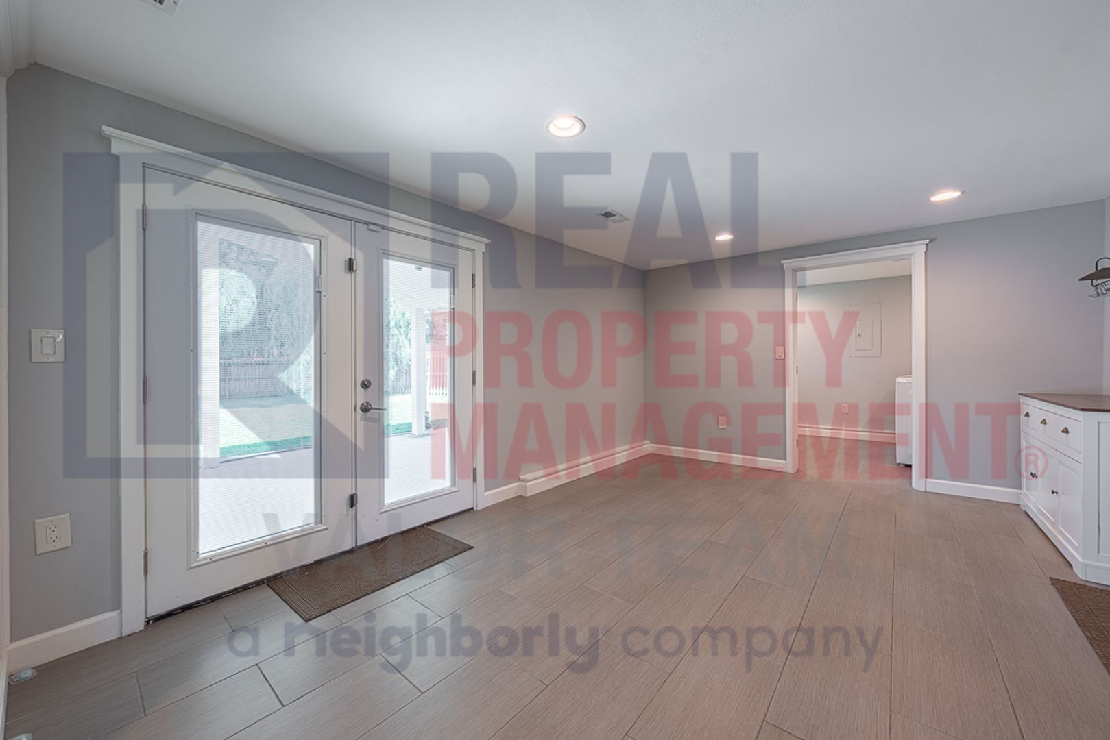 1725 Crock Dr – photo 5