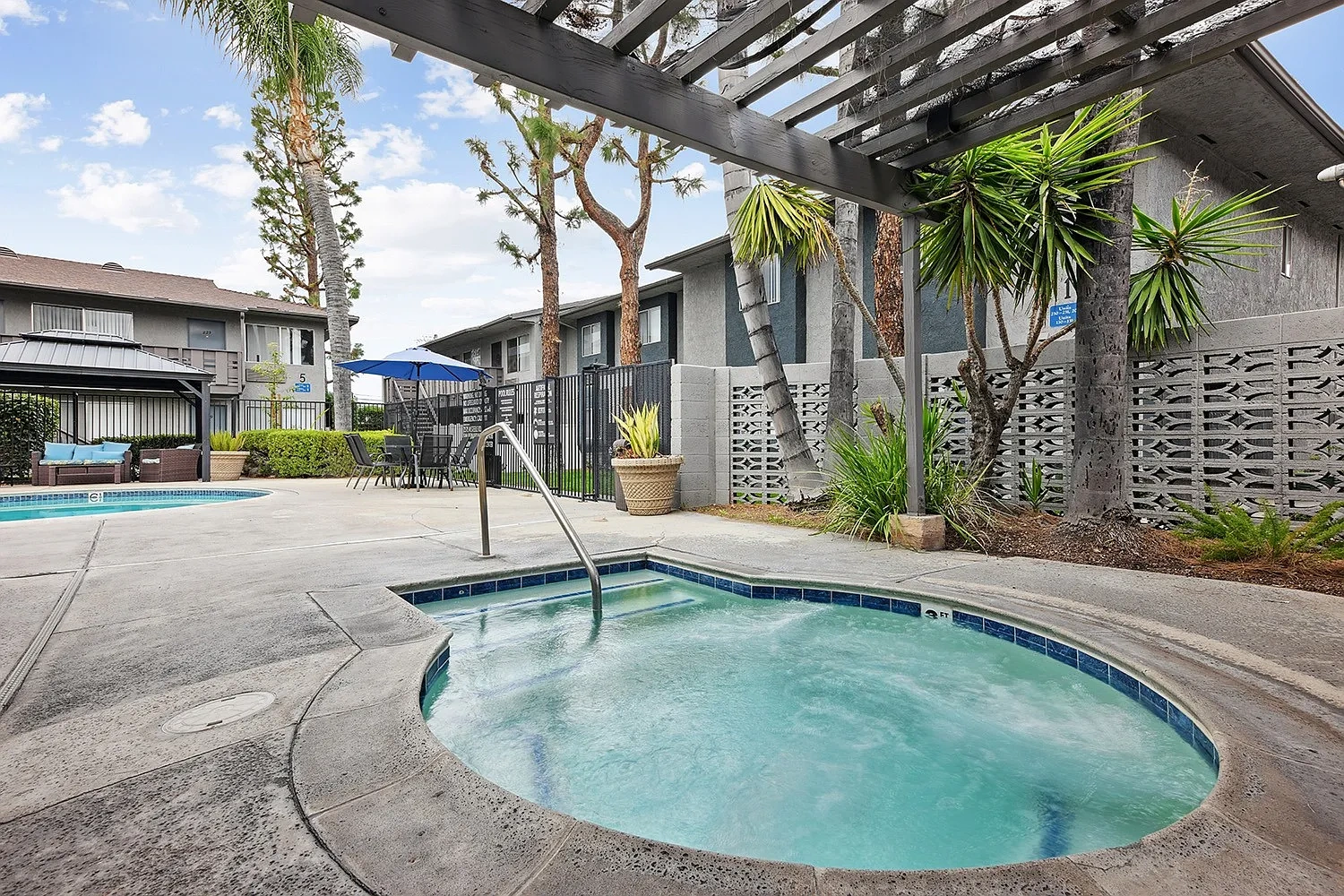 Loma Vista Apartments – photo 3
