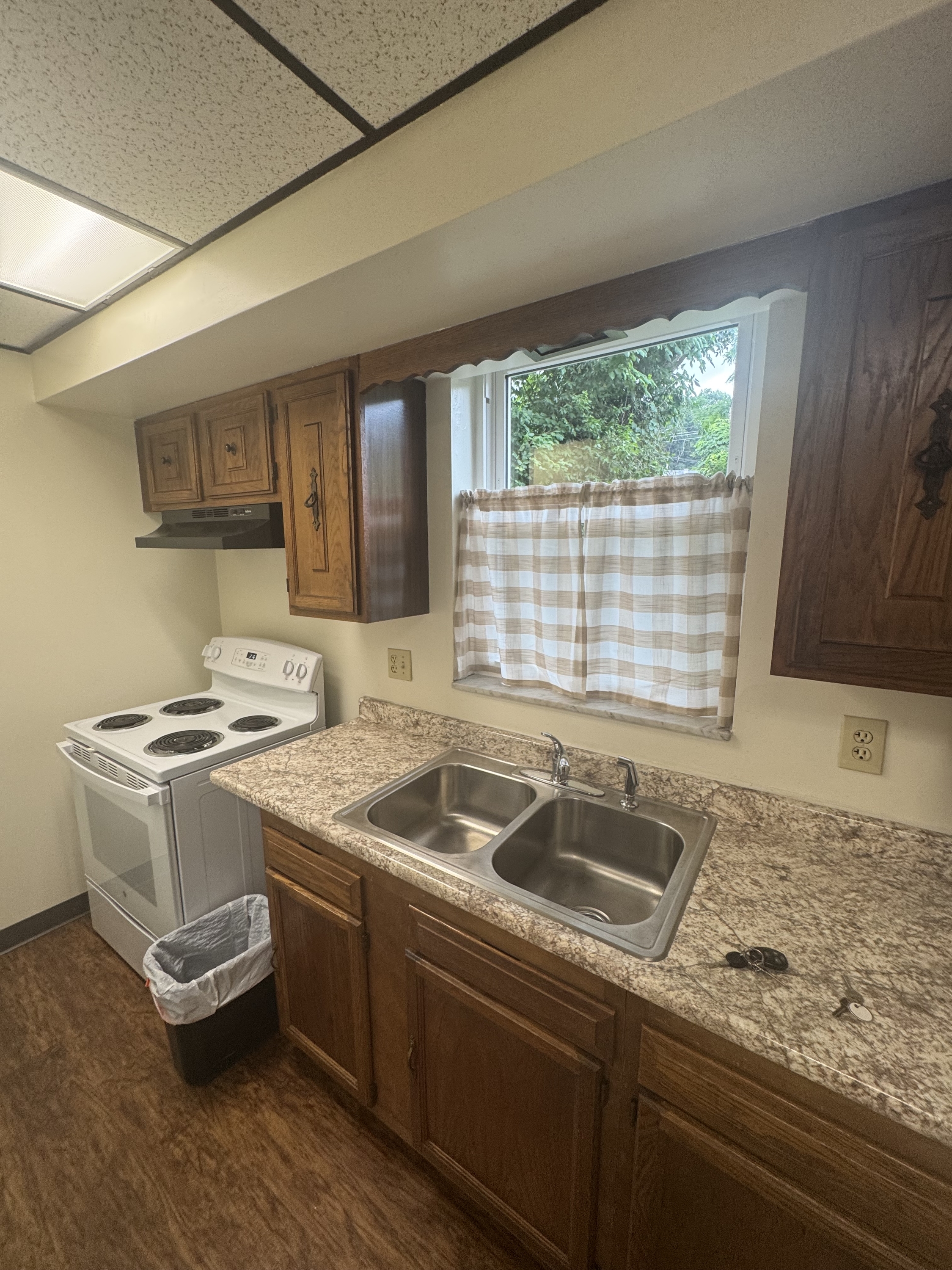 125 Grant Ave unit 2 – photo 2