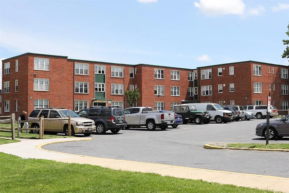Lexington Apartments, LLC – photo 5