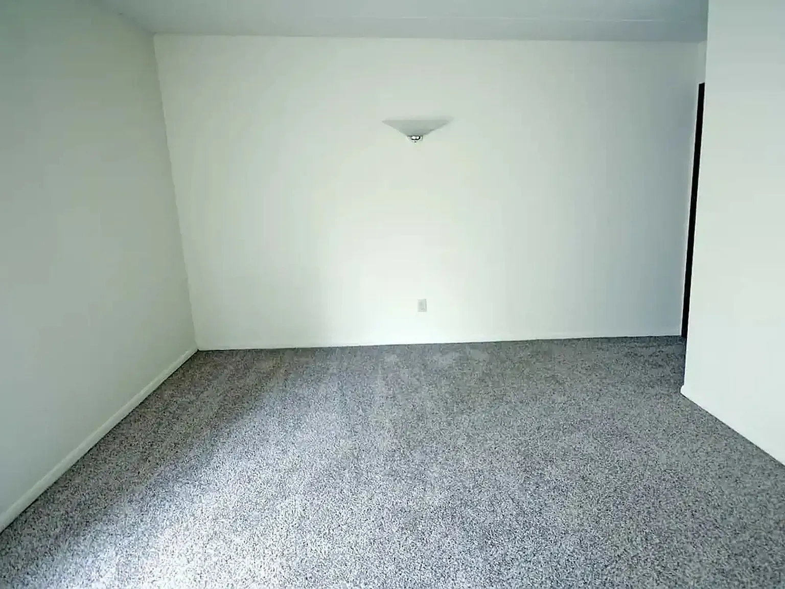 Ravenwood Apartments – photo 4