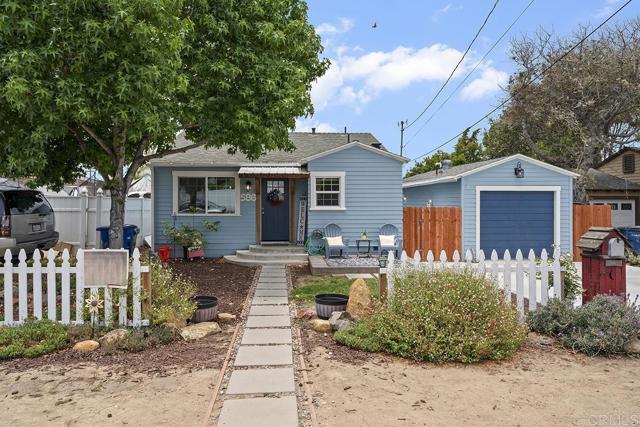 586 Del Mar Ave – photo 3