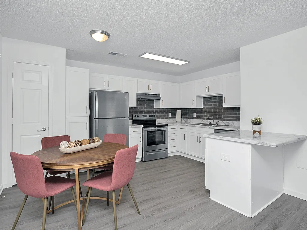 The Cole Apartments – photo 5
