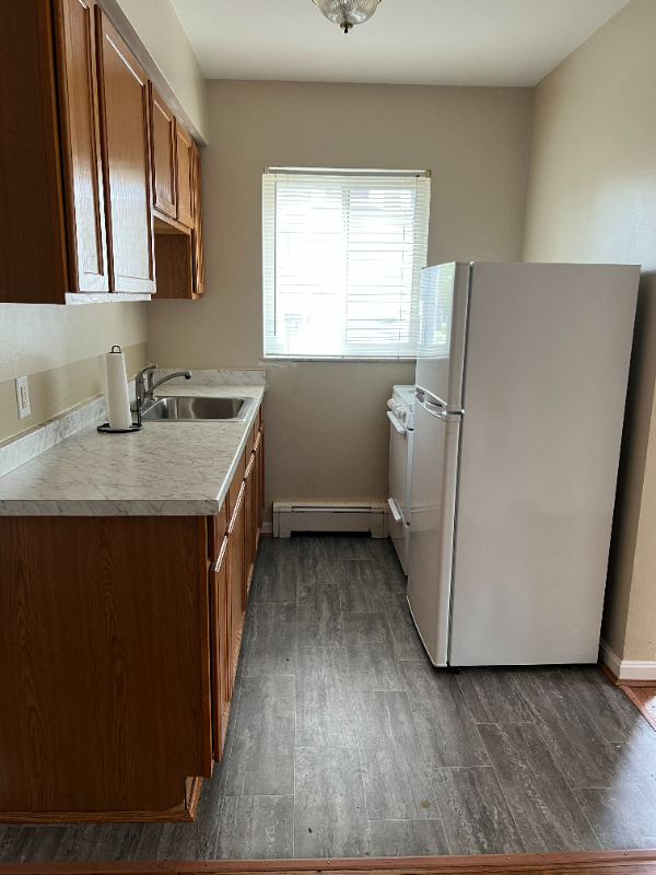 810 Forest Ave unit 1 – photo 2