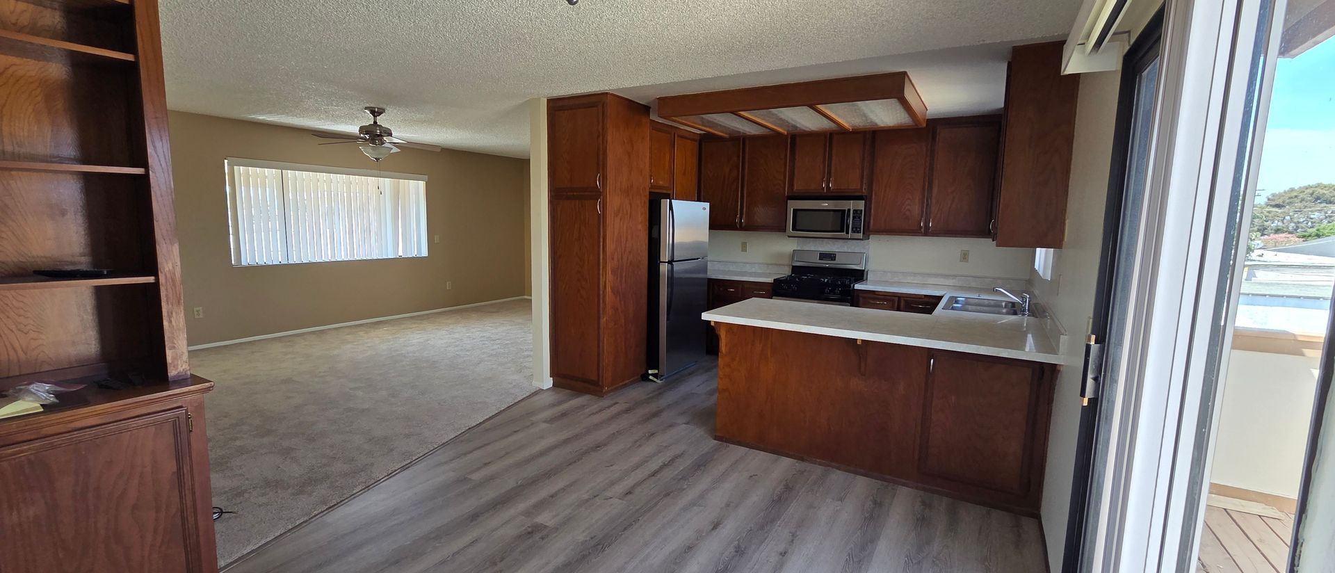 470 8th St – photo 1