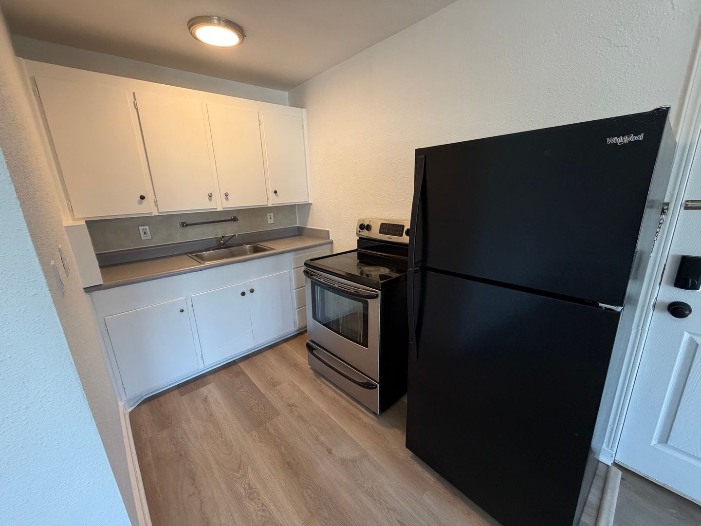 901 S Lincoln St unit Apt 11 – photo 3