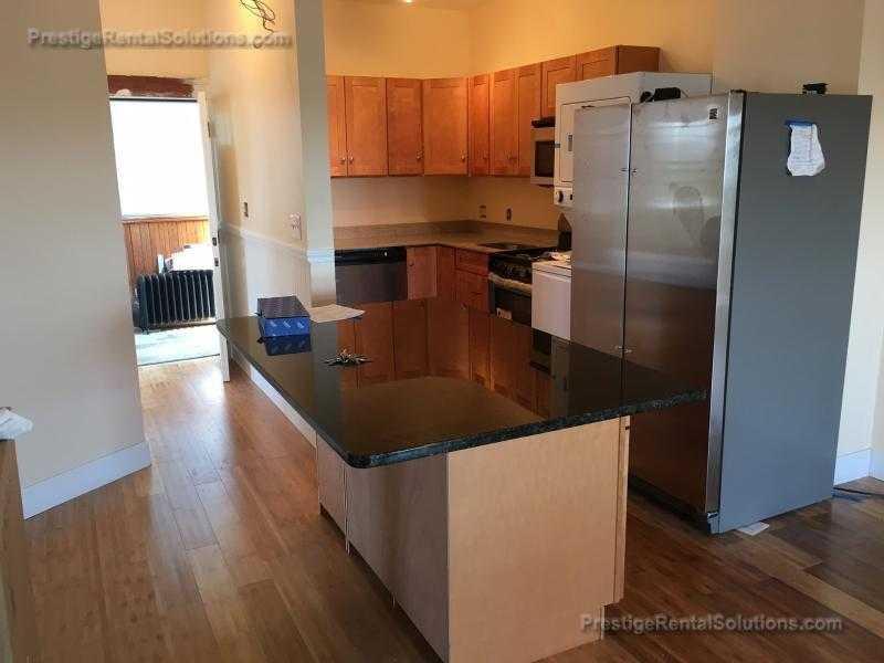 130 Gladstone St – photo 1