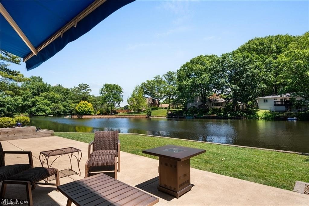 685 Sunnyside Rd – photo 2