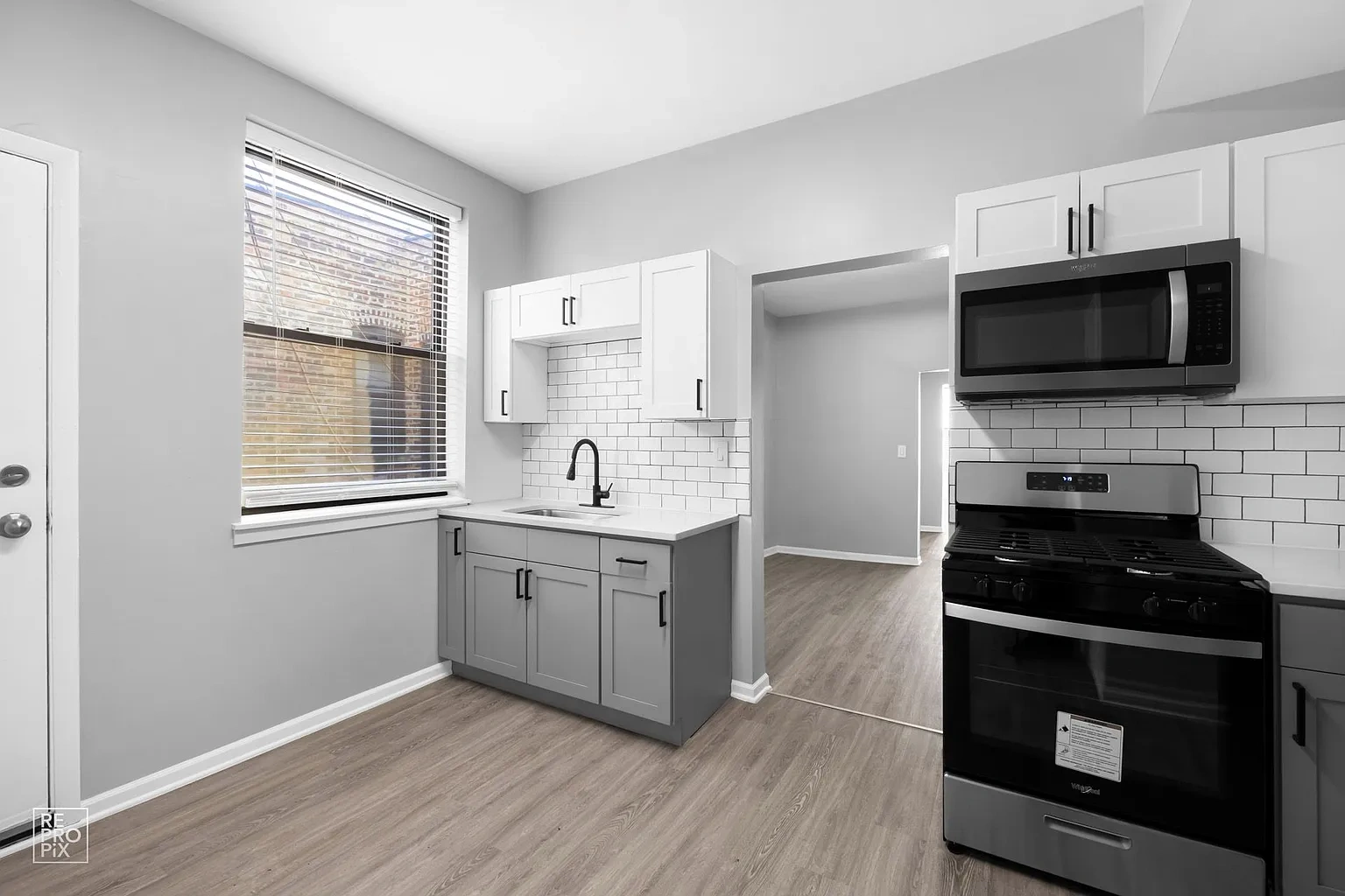 5051 S Forrestville – photo 5