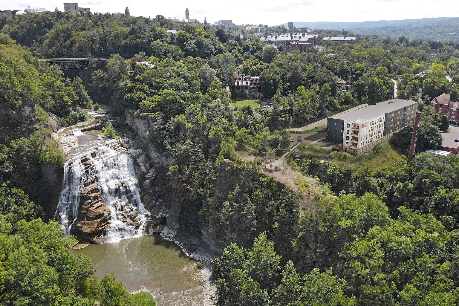The Pinnacle – photo 3