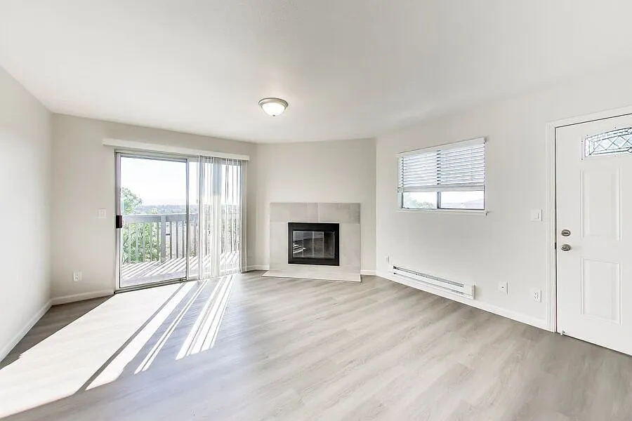16424 Foothill Boulevard – Floor plan