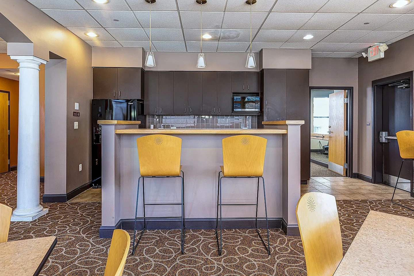 Fairfield Apartments – photo 2