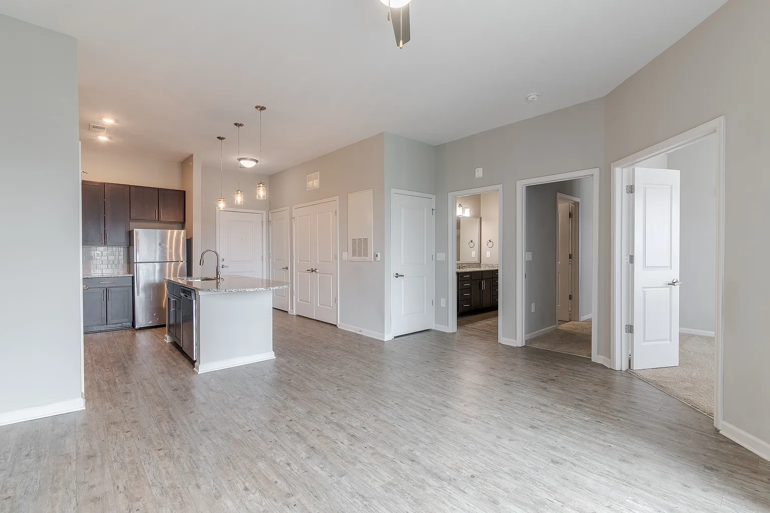 Residence at Riverwatch – photo 5