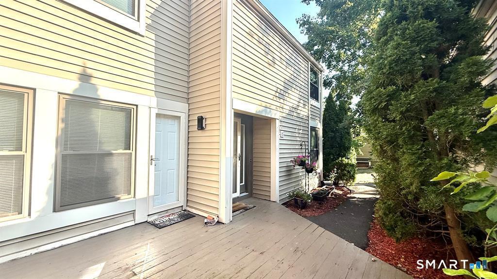 16 Clemens Ct unit 16 – photo 1