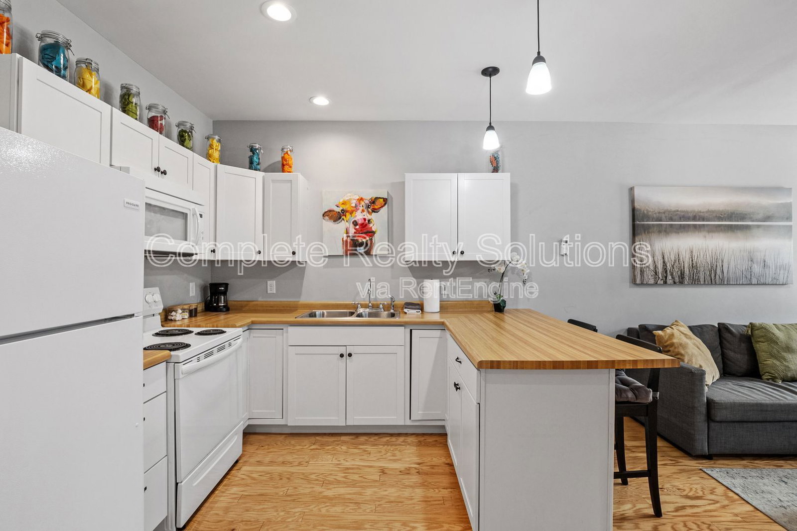 3661 S Broadway St unit 1st Floor A – photo 2