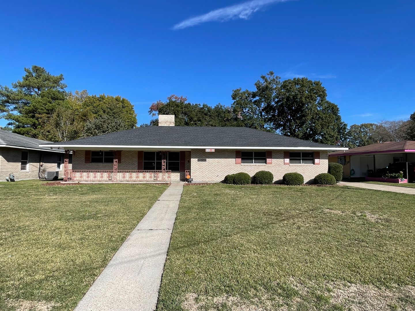 2221 77th Ave – photo 2