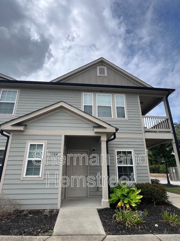 803 Joiner Cir unit 803 – photo 1