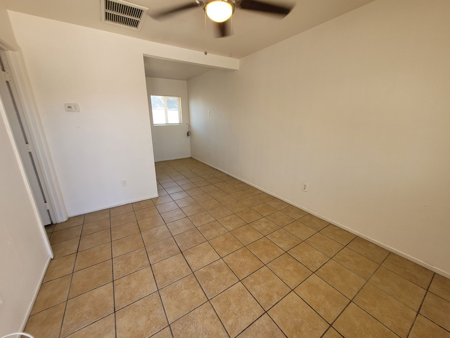 2430 S 5th Ave unit 04 – photo 1