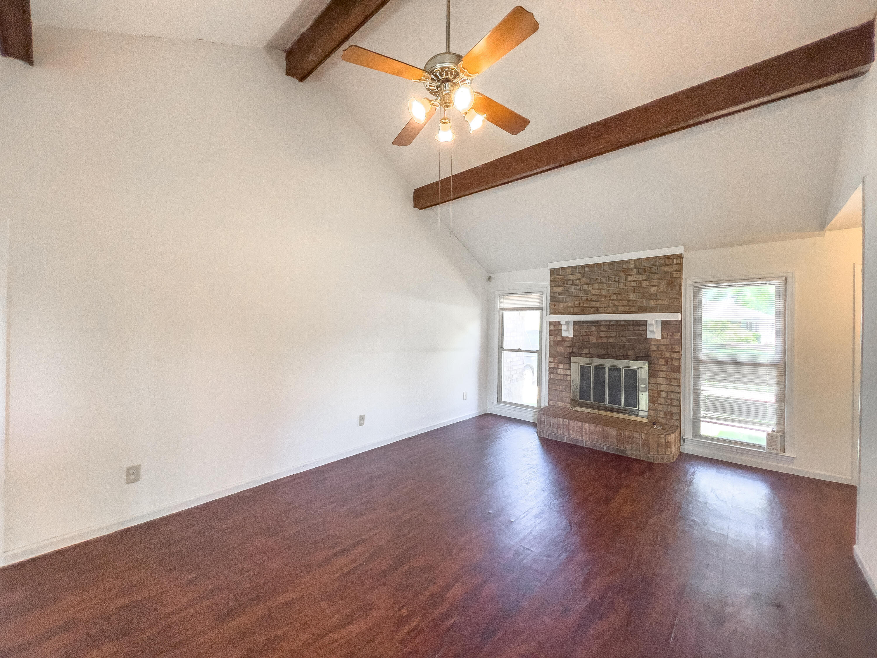 215 Ruffin Rd – photo 4