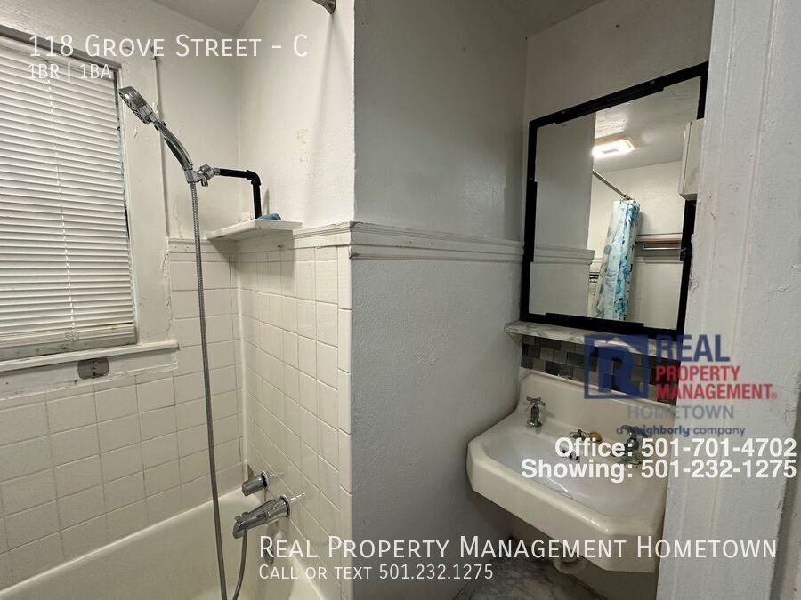 118 Grove St – photo 3