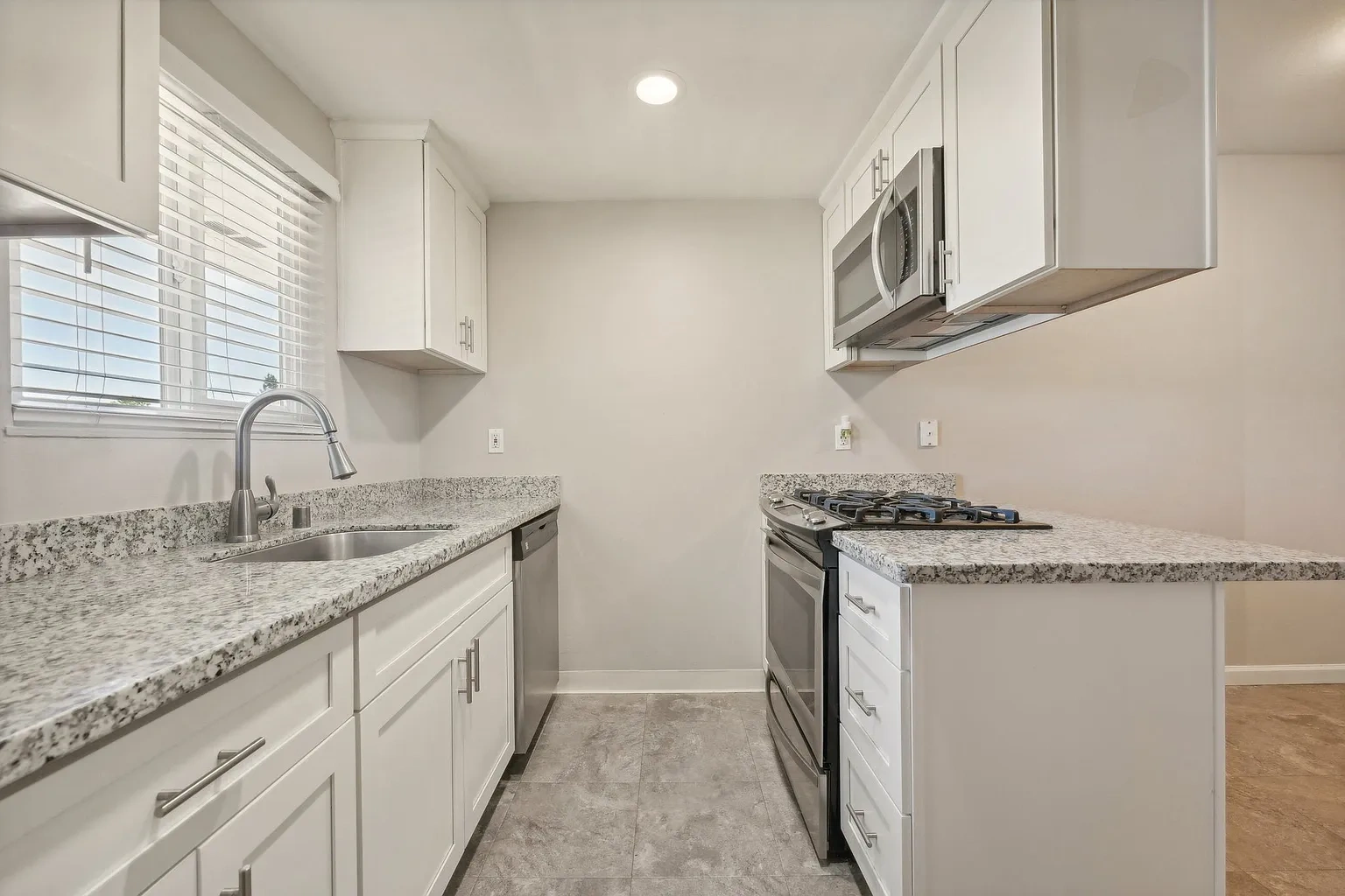 Northgate Apartments – photo 2