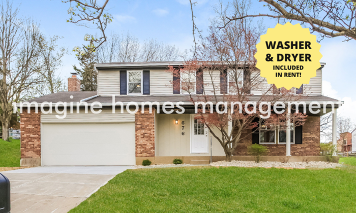676 Harcourt Dr – photo 1