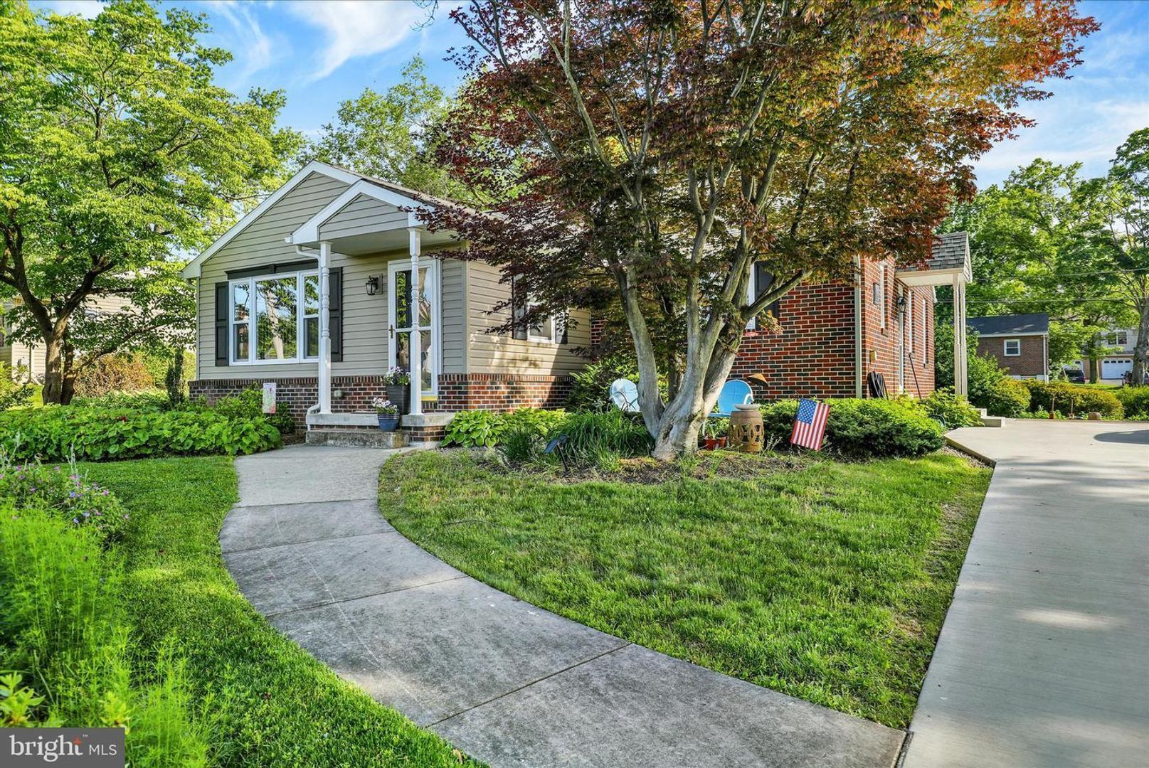 41 W College Ave – photo 5
