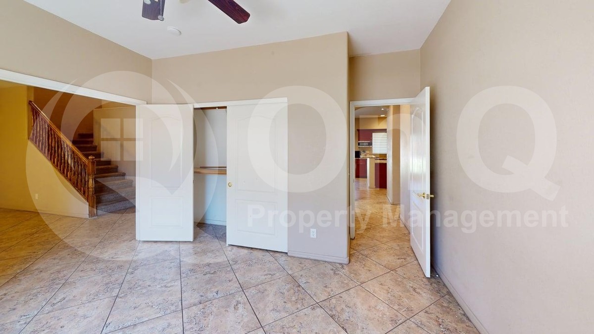 211 E Camino Rancho Cielo – photo 3