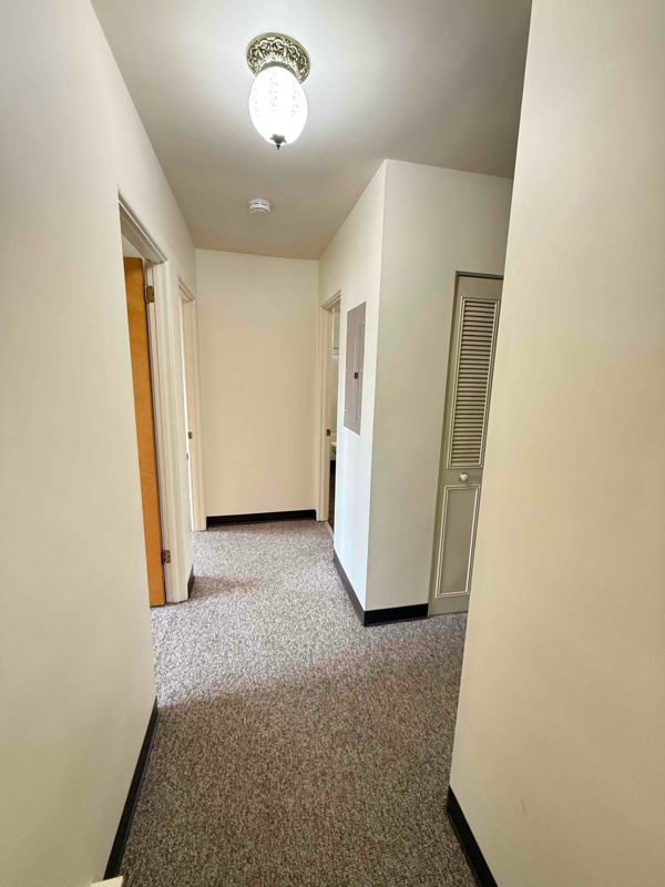 302 15th St – photo 4