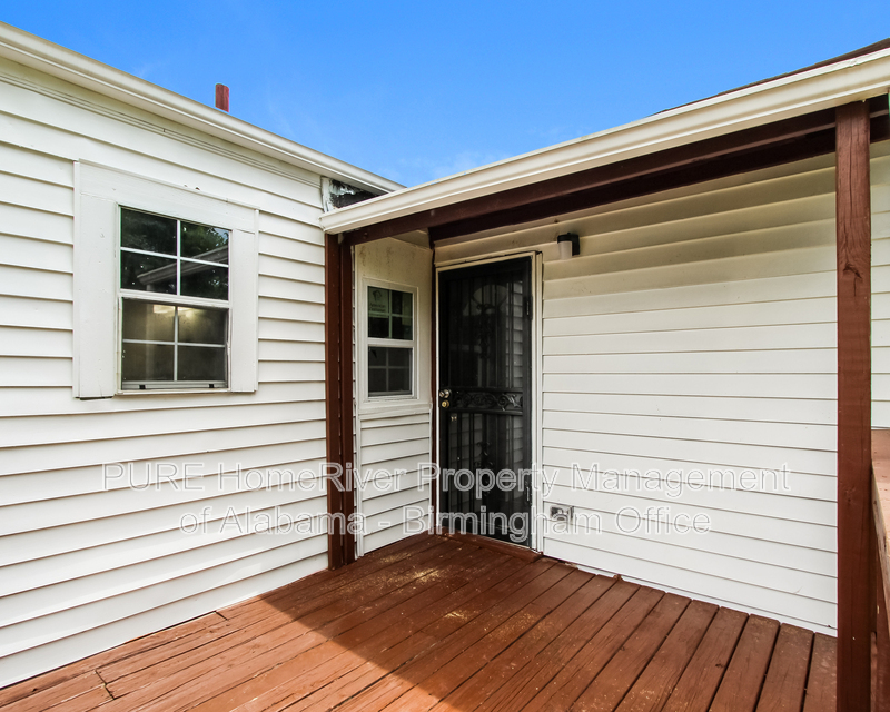 208 22nd St SW – photo 1