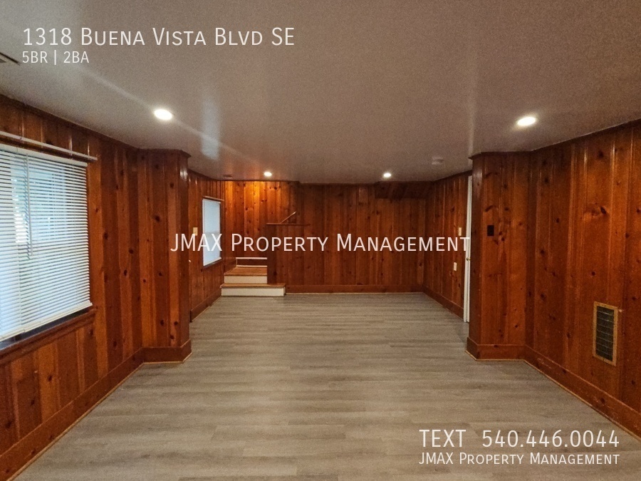 1318 Buena Vista Blvd SE – photo 4