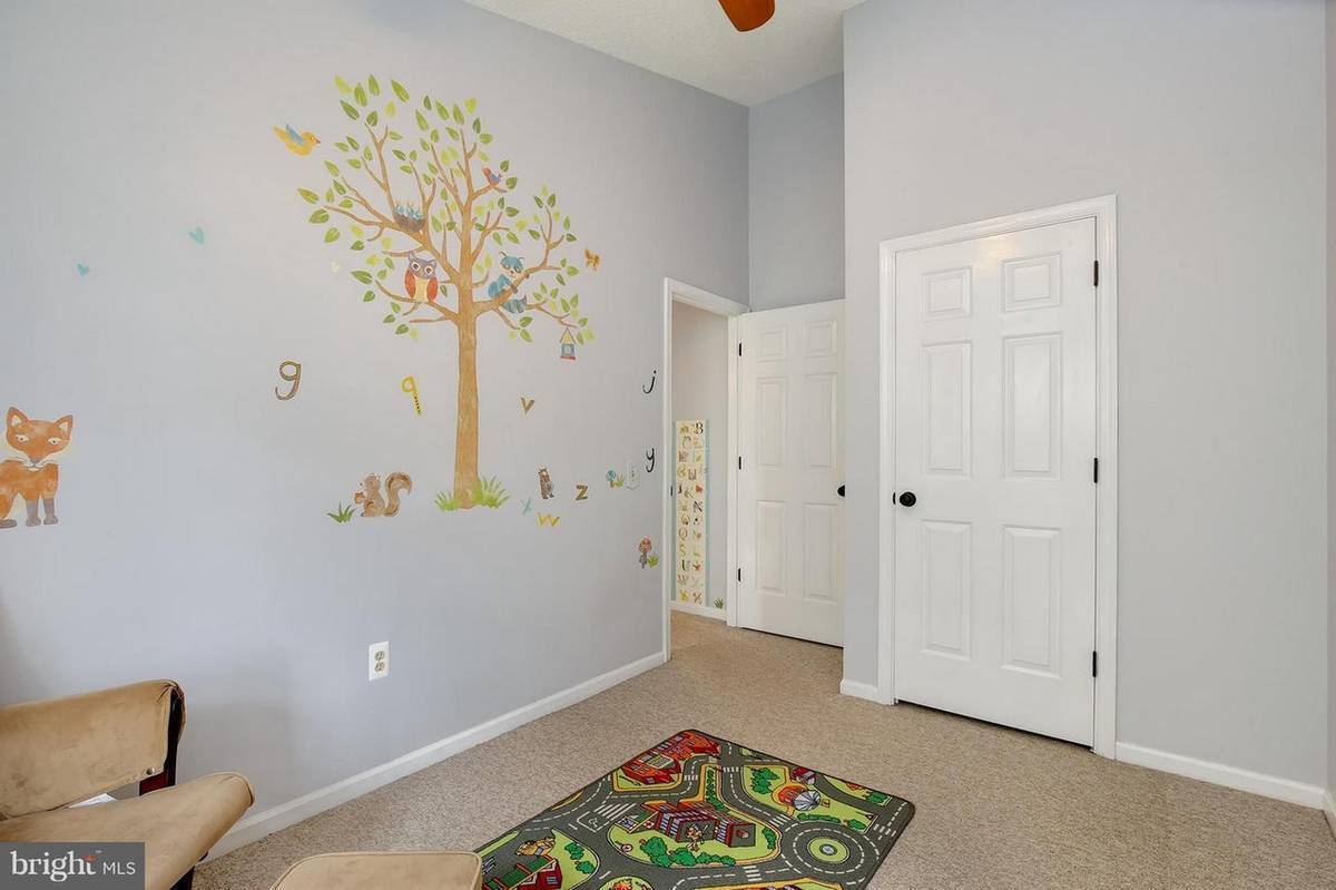 6563 Old Carriage Dr – photo 5
