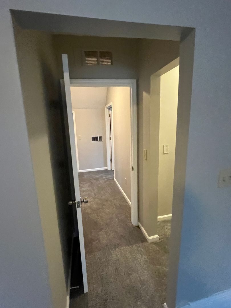 7728 Elton Ave – photo 1