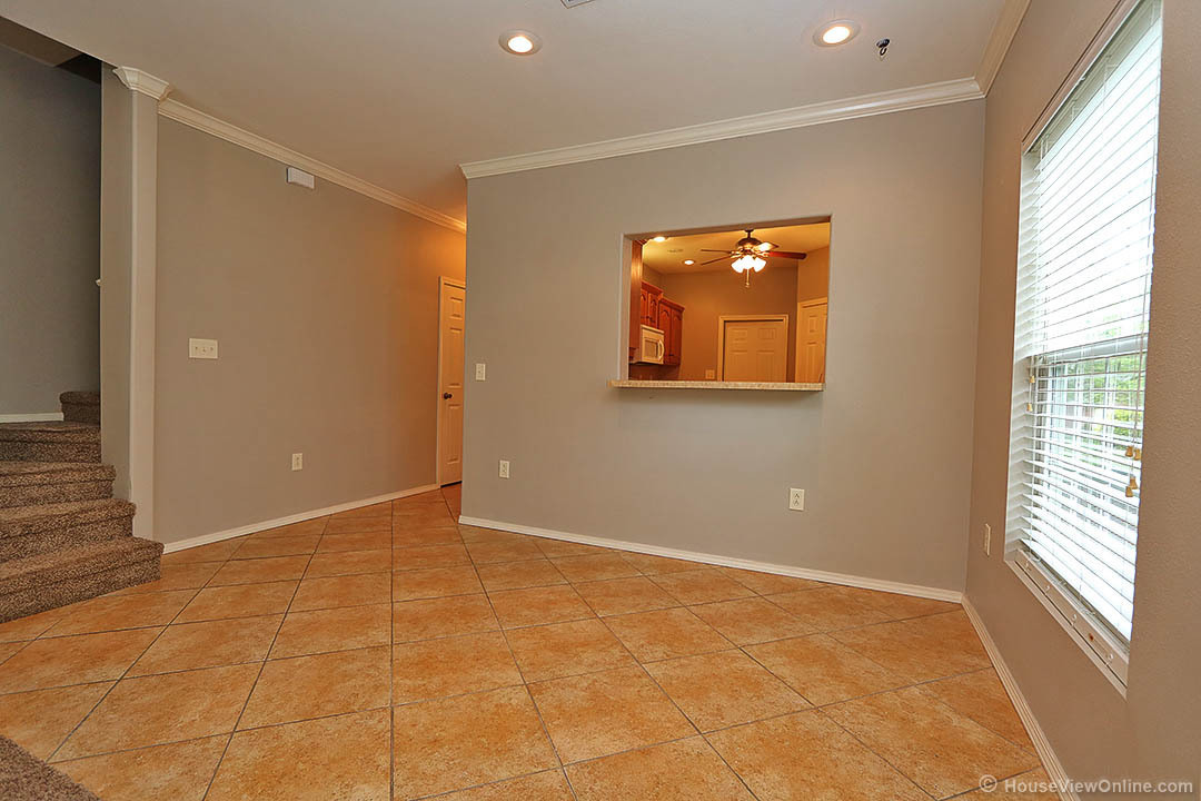 1345 Amblewood Dr unit 1347 – photo 4
