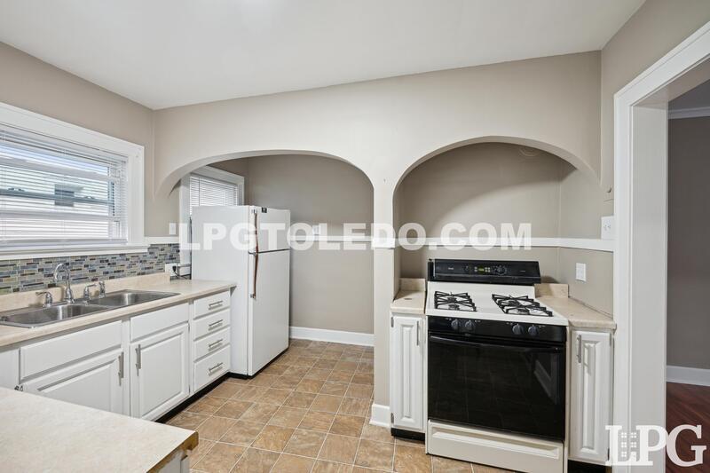 2030 Wyndhurst Rd – photo 5