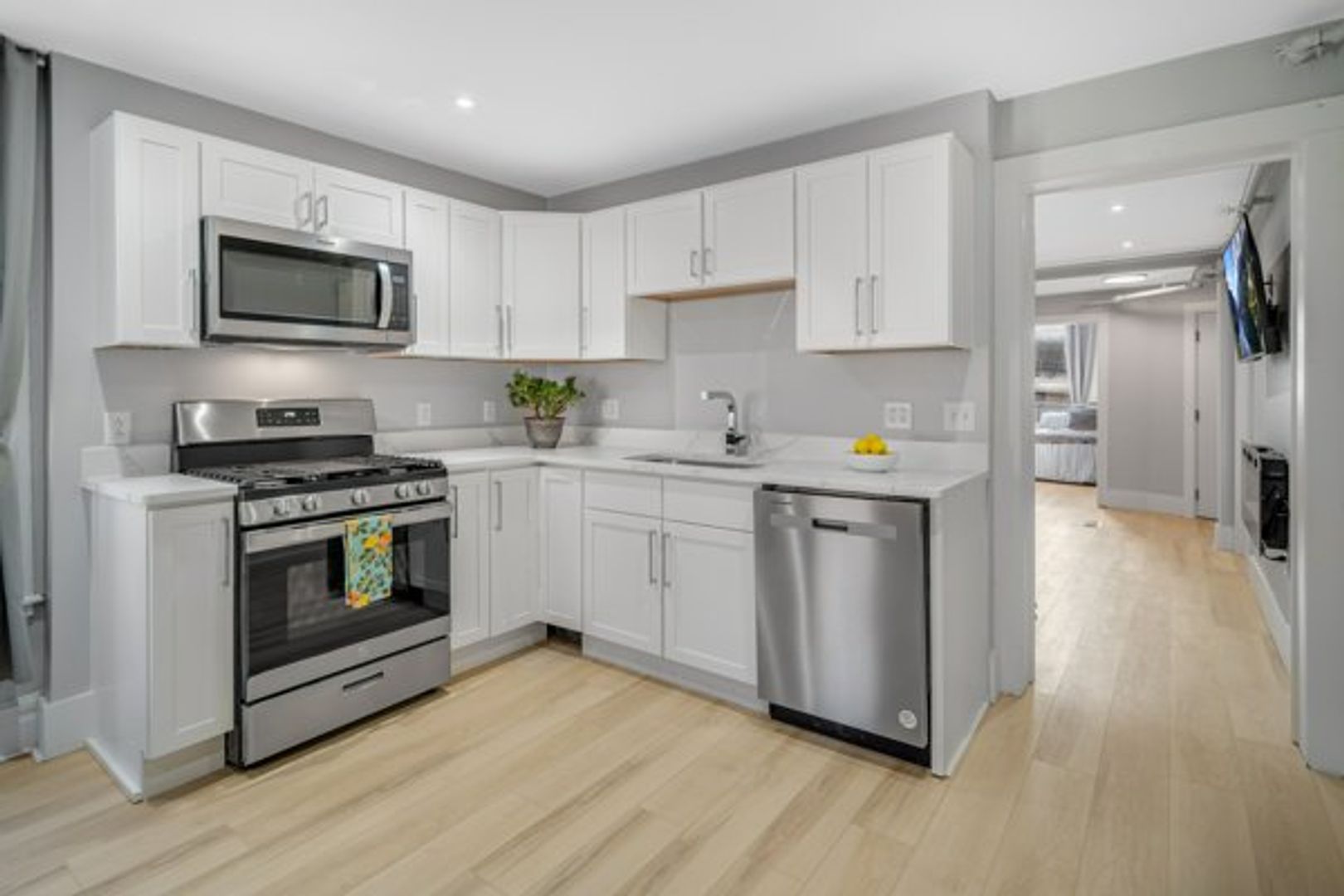 210 Delaware Ave unit 218-3 – photo 2