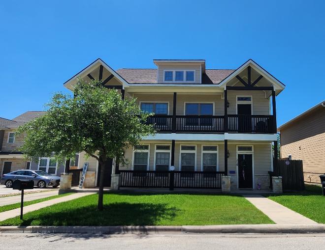 303 Ash St – photo 1
