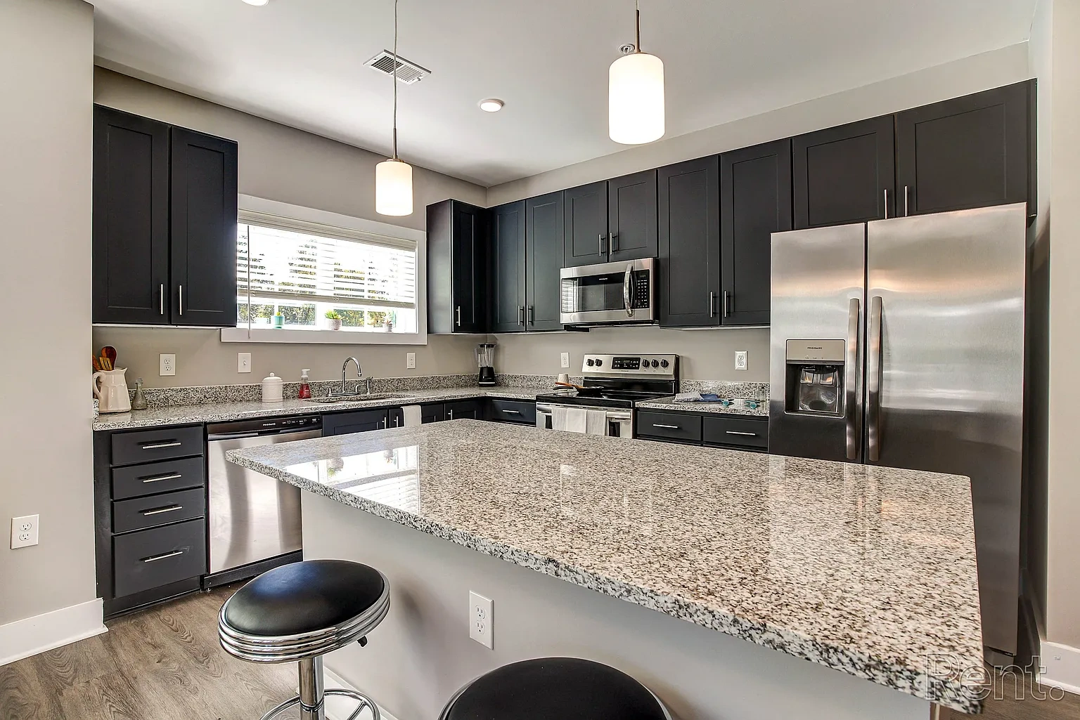 Barclay Place Apartments – photo 2