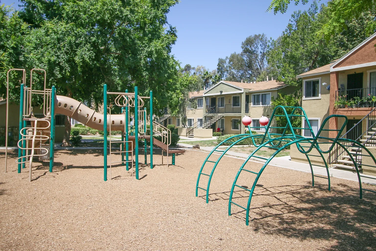 Creekside Villas Apartments – photo 3