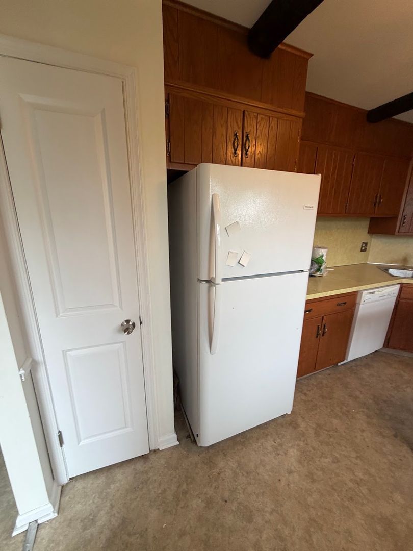2012 Hale Ct – photo 4