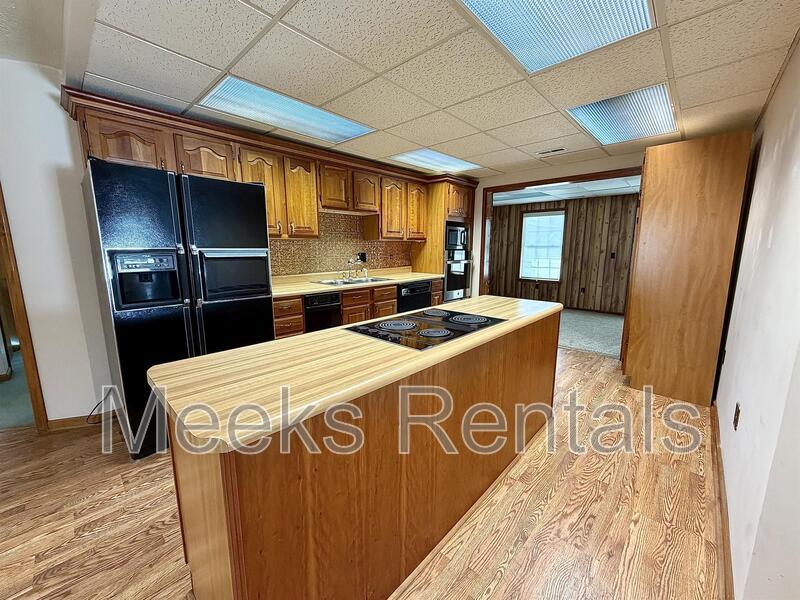 9 Romar Ct – photo 4