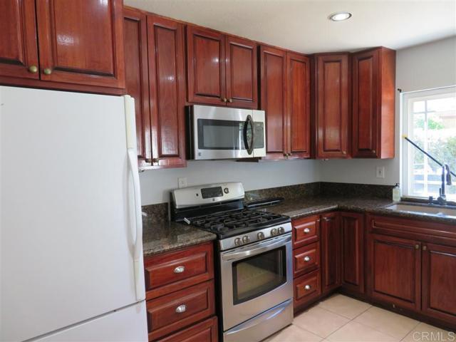 7037 Attleborough Ct – photo 3
