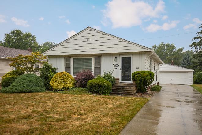 4365 Adrian Rd – photo 1