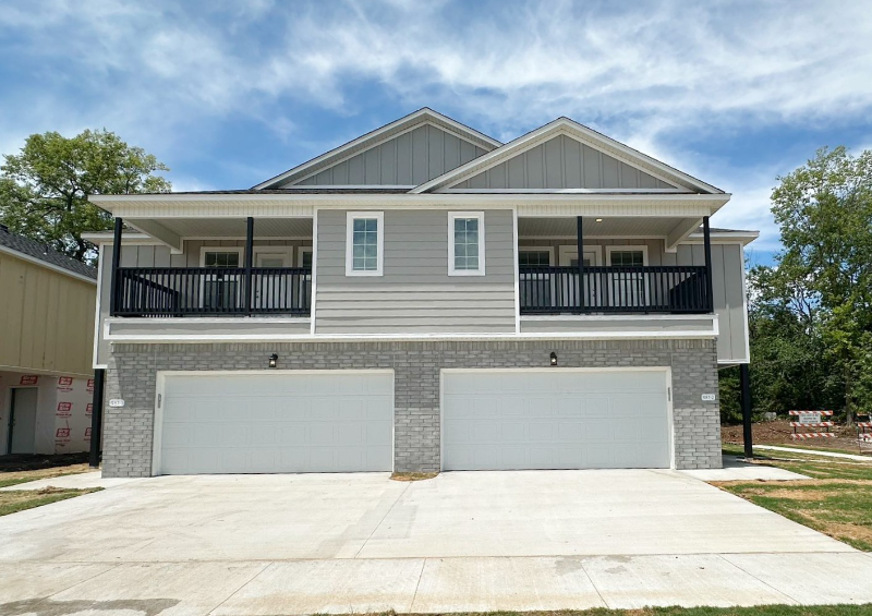 987 S Benchmark Ln unit 1 – photo 1