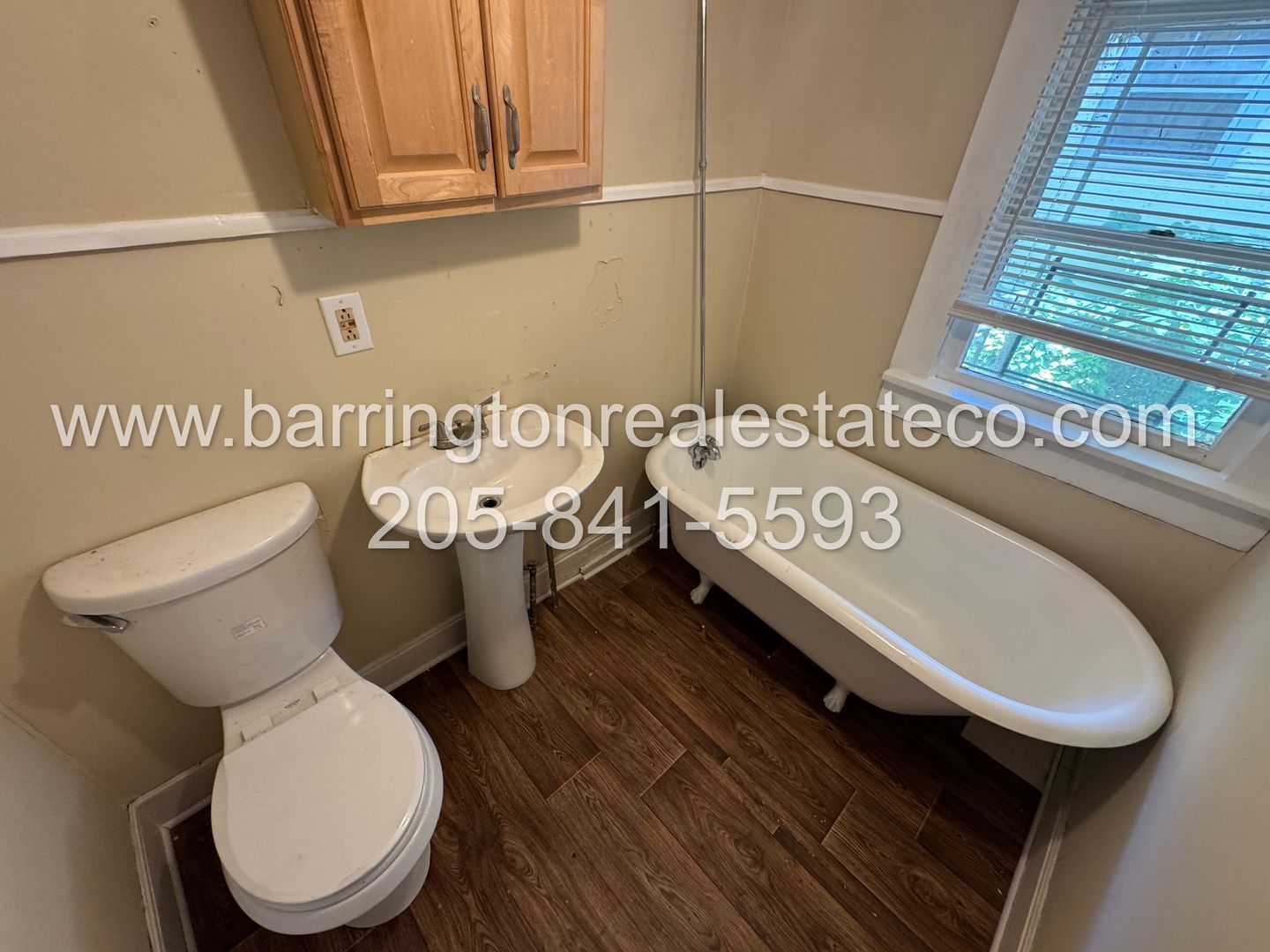 1917 Holbrook Ave – photo 4