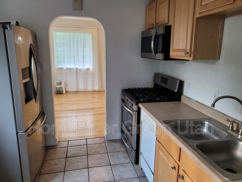 417 E Cleveland Ave – photo 3